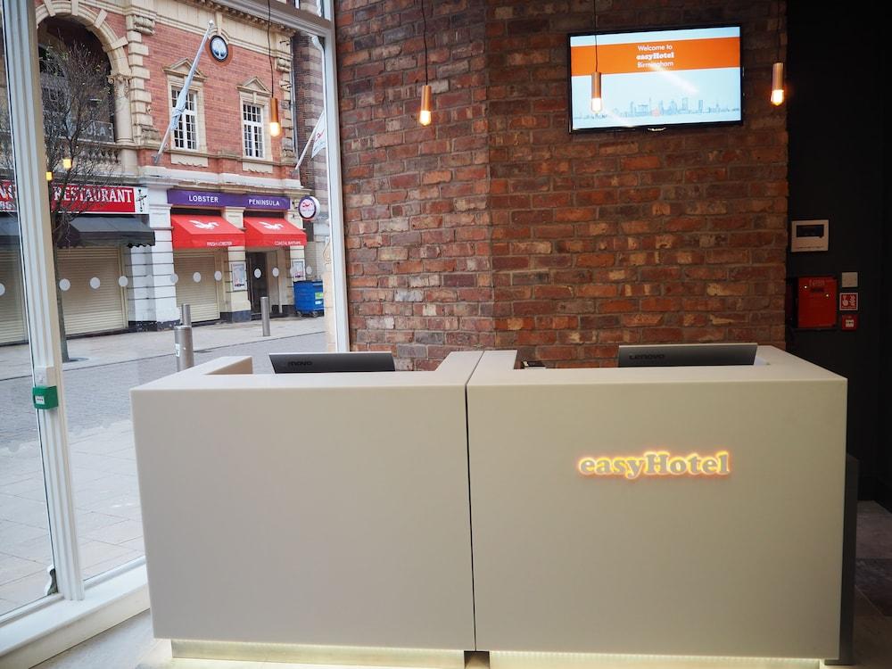 Easyhotel Birmingham Exterior photo