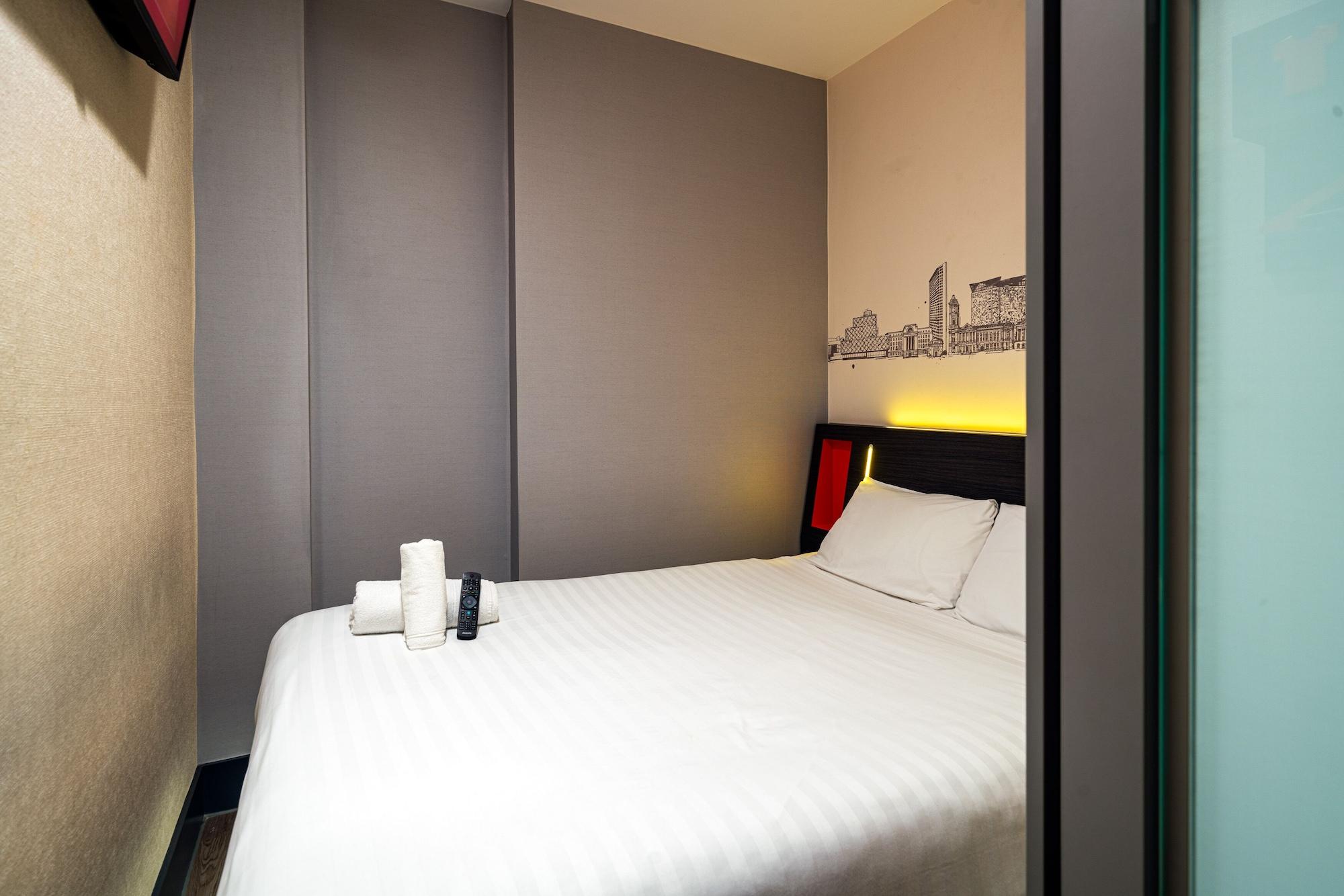 Easyhotel Birmingham Exterior photo