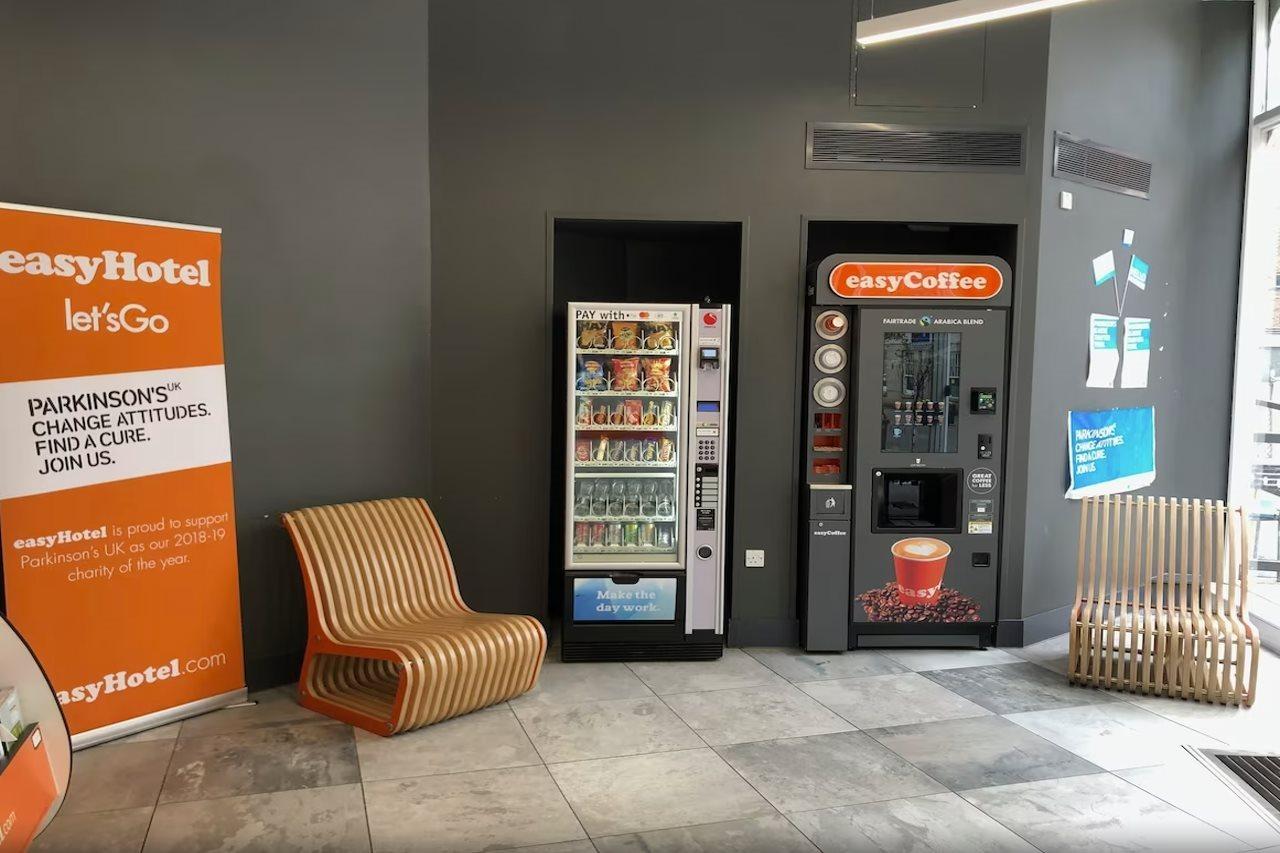 Easyhotel Birmingham Exterior photo